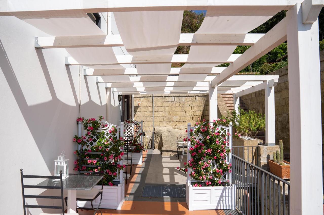 Le Stanze Di Sissi - Luxury Suites Naples Exterior photo